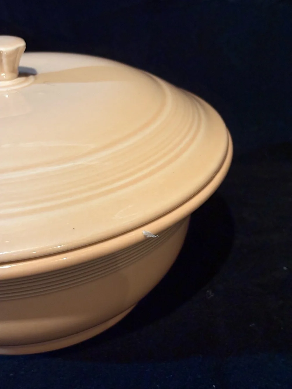 Homer Laughlin Fiesta Light Peach Ceramic Covered Casserole/Serving Bowl